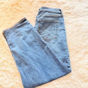 Old Navy Women's Blue Straight Leg Jeans